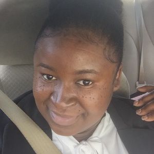 Meet your Posher, Virginie